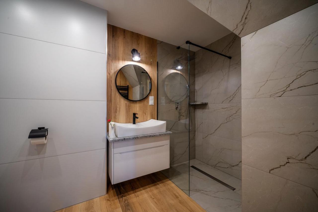 Aparthotel Rabian-Ski Zewnetrzny Basen Oraz Jacuzzi Z Podgrzewana Woda Sala Zabaw I Dmuchaniec Bialka Tatrzanska Buitenkant foto