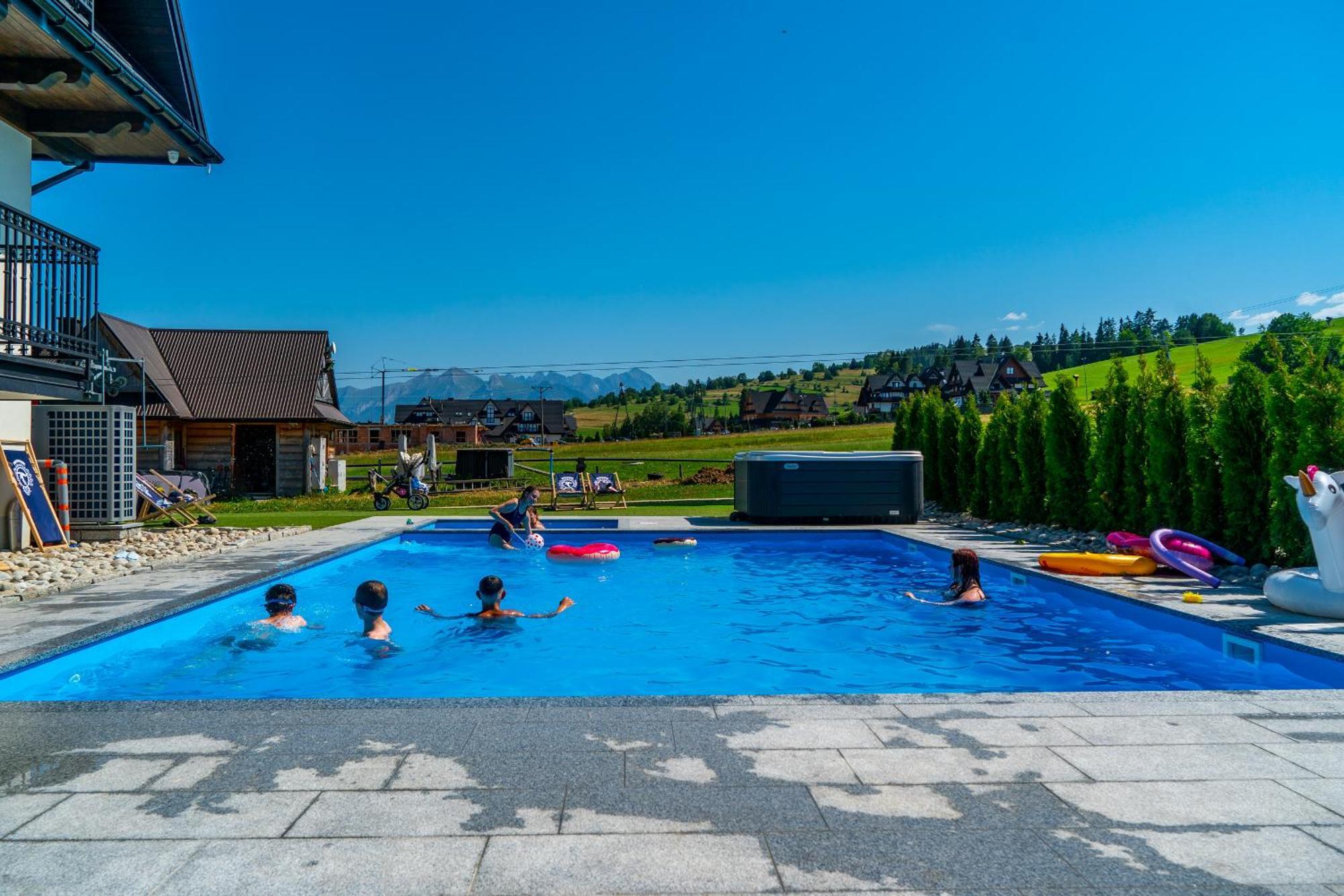 Aparthotel Rabian-Ski Zewnetrzny Basen Oraz Jacuzzi Z Podgrzewana Woda Sala Zabaw I Dmuchaniec Bialka Tatrzanska Buitenkant foto